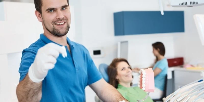 why-tooth-extraction-is-the-better-option-before-implant-placement